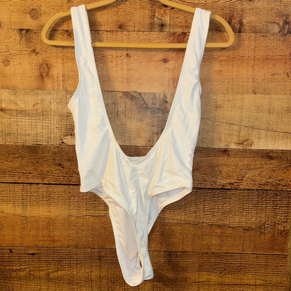 Skimpy One Piece Swimsuit - Picture 2 of 4